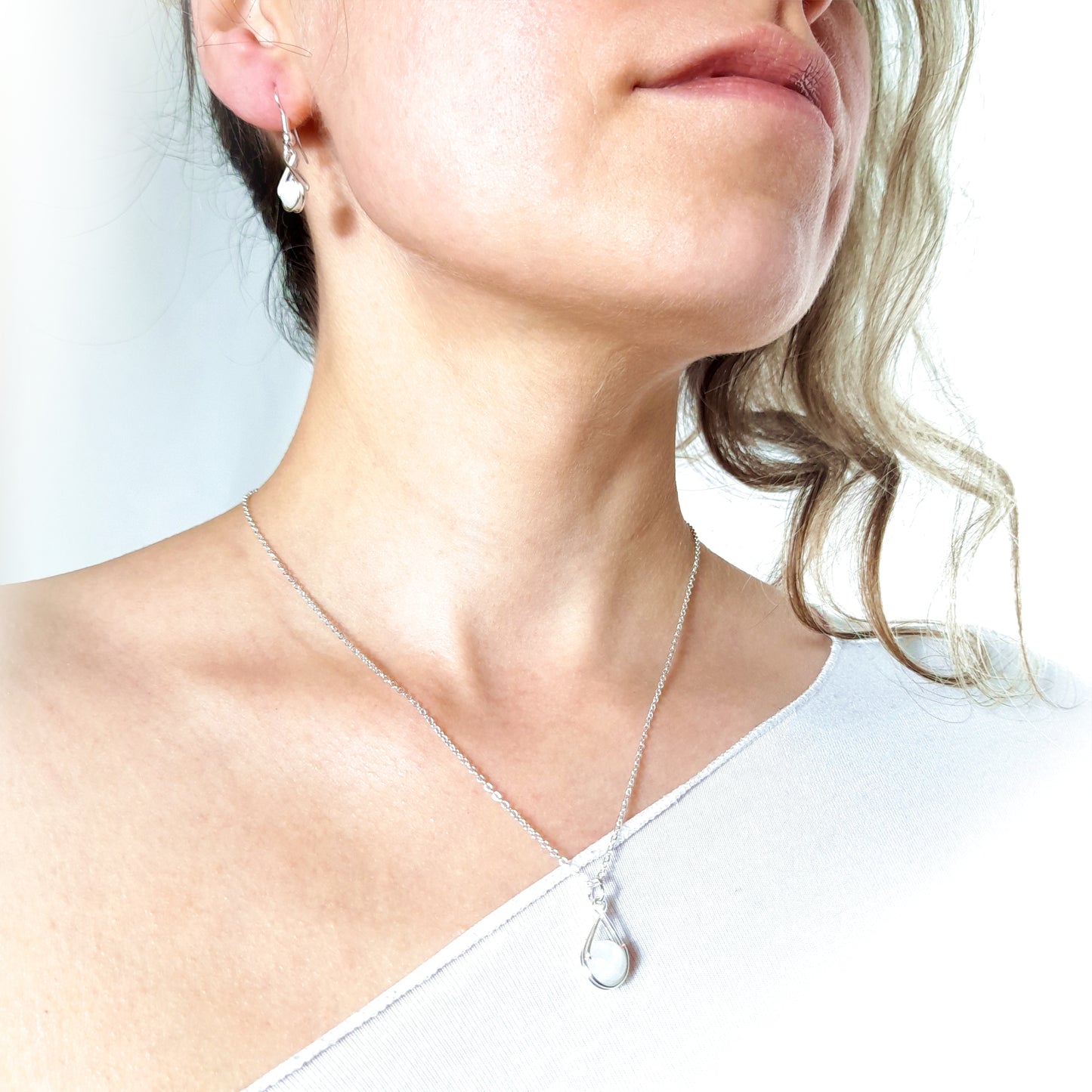 Moonstone Gift Set - BIRTHSTONE OF CANCER