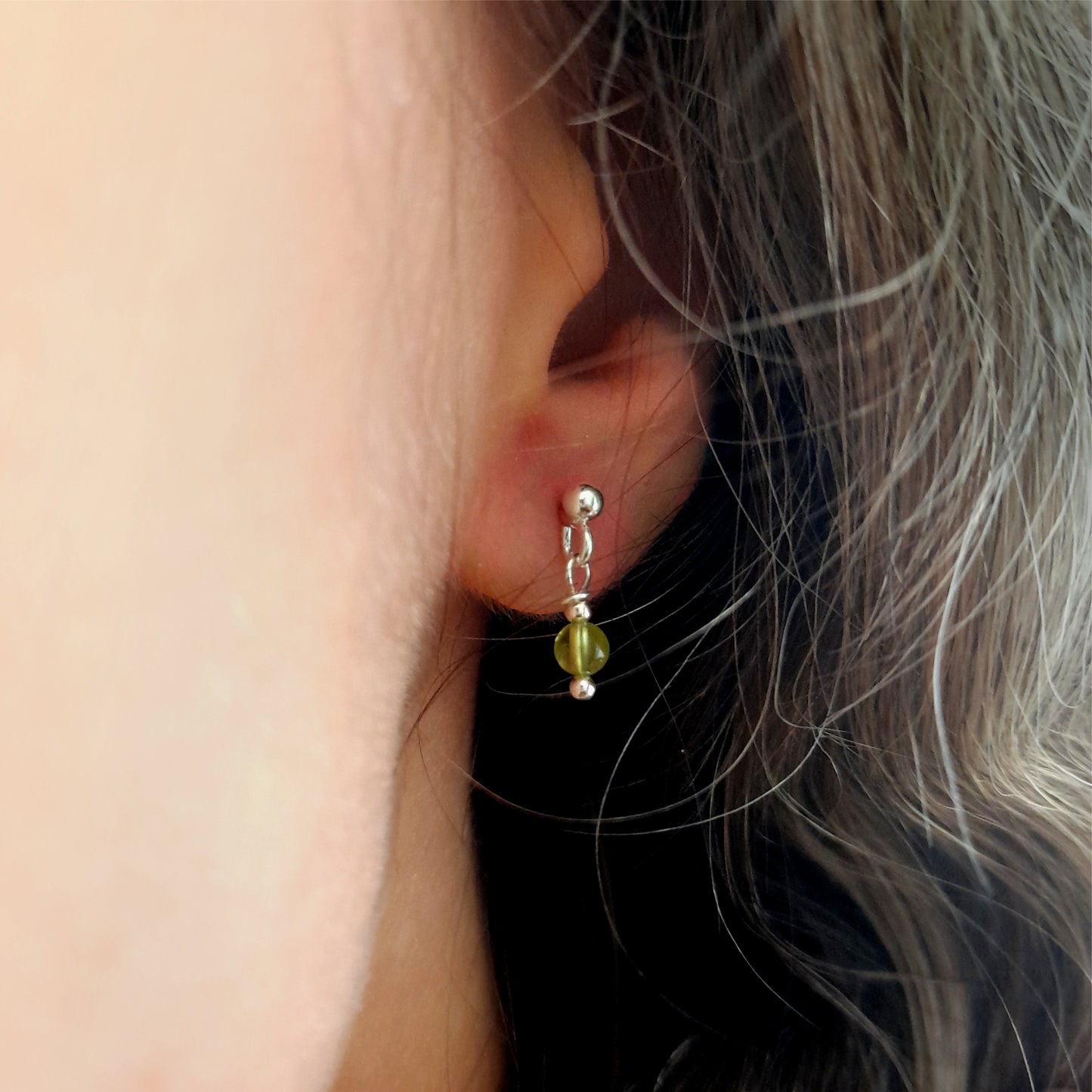 Earrings LEO Peridot