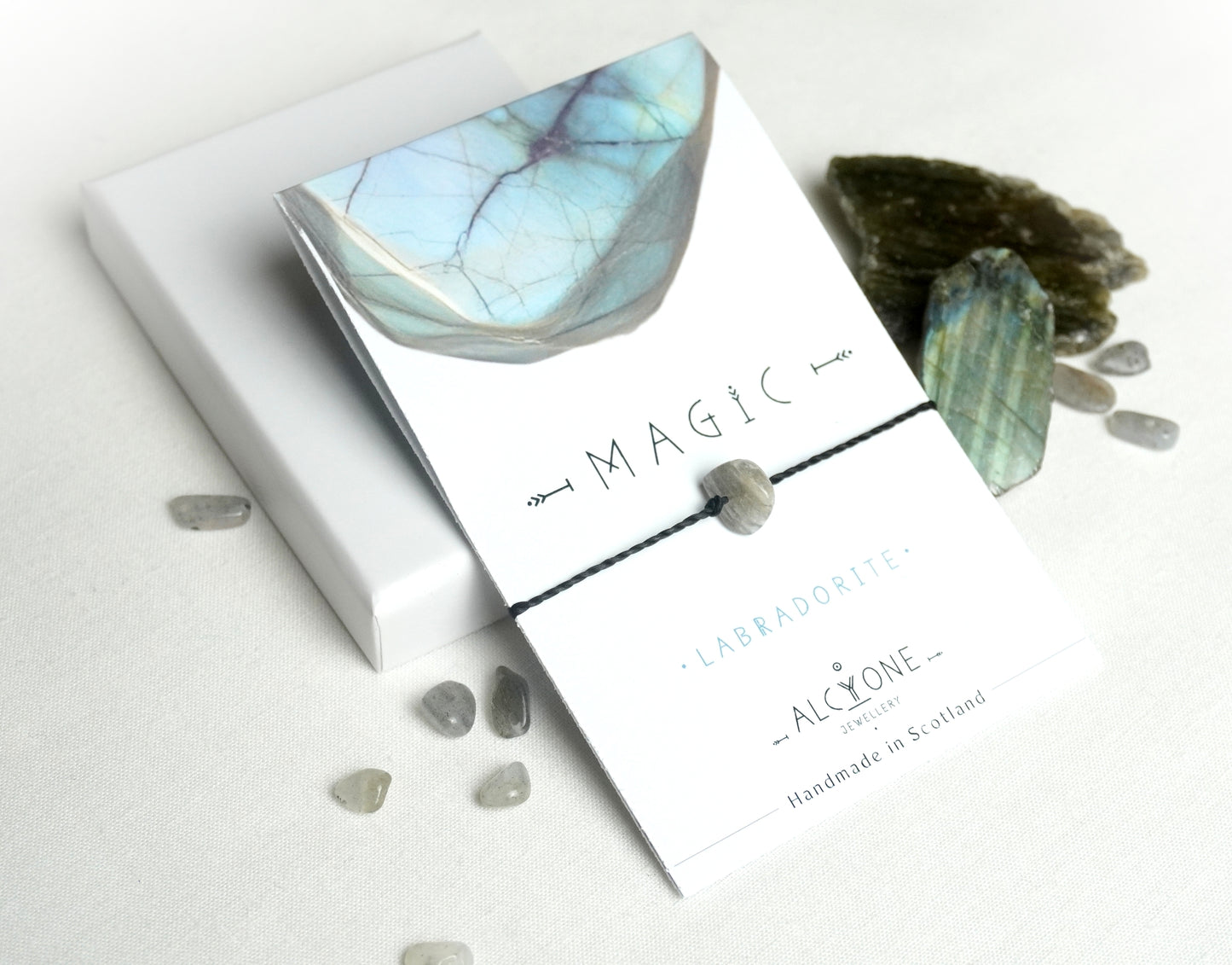 MAGIC - MANIFEST IT! - Labradorite Crystal Bracelet