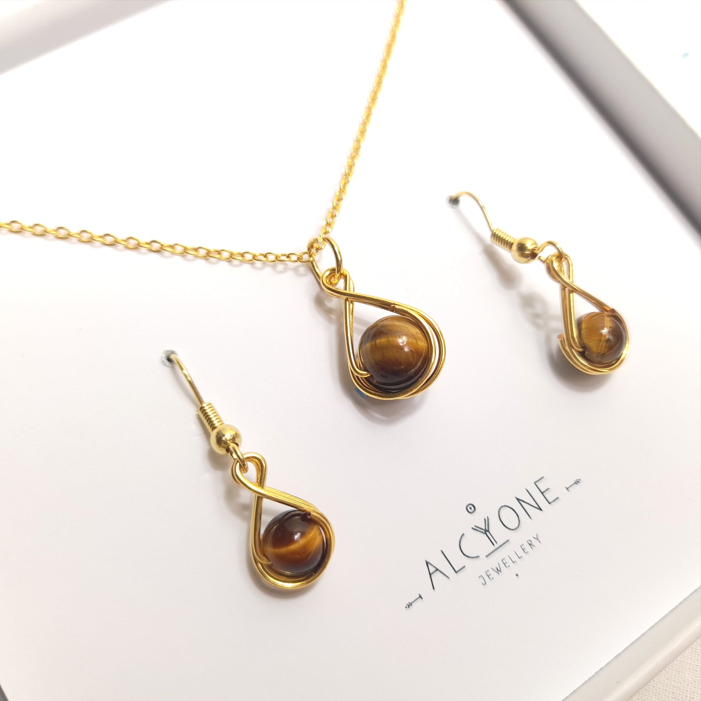 Tiger's Eye Gift Set - BIRTHSTONE OF GEMINI