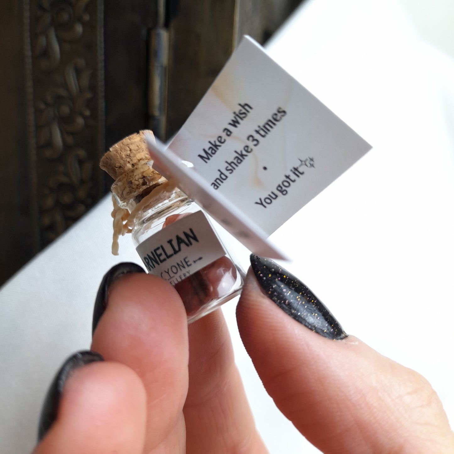 Wee Bottle: CARNELIAN