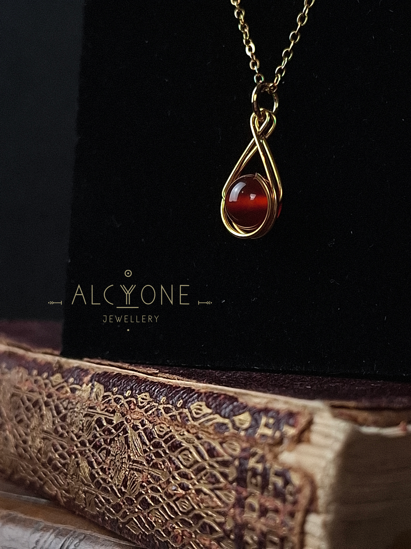 Spellnote Necklace ✦ Carnelian